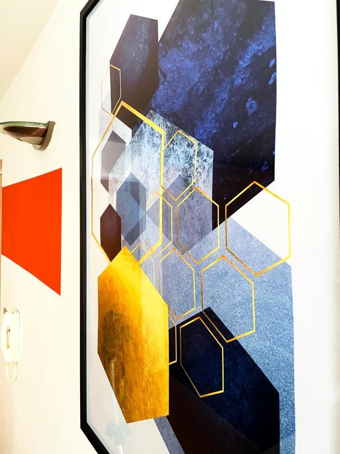 City Centre, 2 Bedroom, Secured Parking, 3 King Bed, Wifi Sleep 6 Guest Comfortable On Three King Size Beds, Jewellery Quarter , Birmingham City Centre , Allocated Secured Parking エクステリア 写真