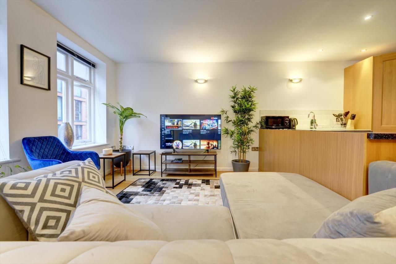 City Centre, 2 Bedroom, Secured Parking, 3 King Bed, Wifi Sleep 6 Guest Comfortable On Three King Size Beds, Jewellery Quarter , Birmingham City Centre , Allocated Secured Parking エクステリア 写真
