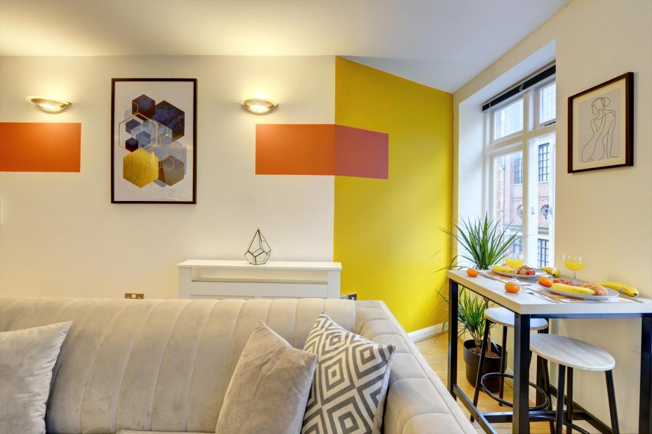 City Centre, 2 Bedroom, Secured Parking, 3 King Bed, Wifi Sleep 6 Guest Comfortable On Three King Size Beds, Jewellery Quarter , Birmingham City Centre , Allocated Secured Parking エクステリア 写真