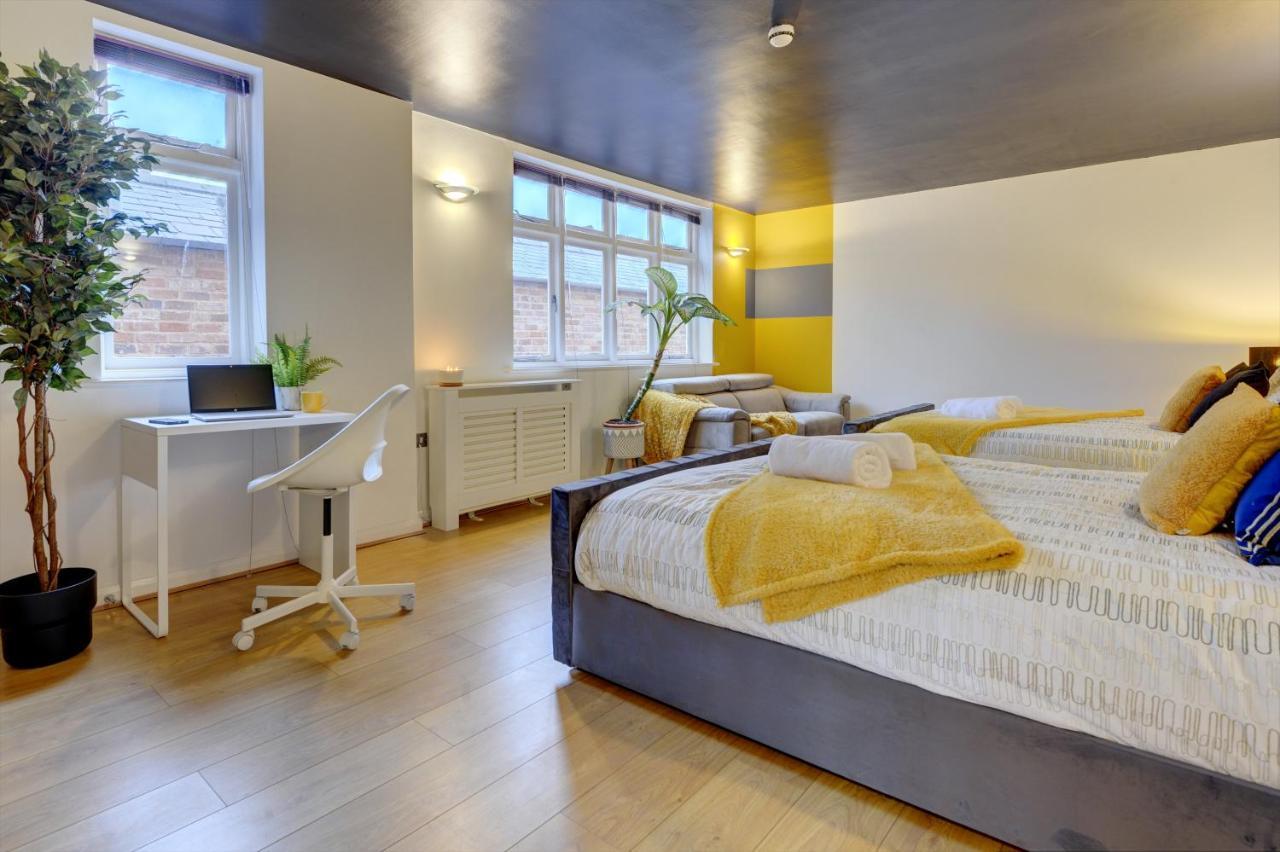 City Centre, 2 Bedroom, Secured Parking, 3 King Bed, Wifi Sleep 6 Guest Comfortable On Three King Size Beds, Jewellery Quarter , Birmingham City Centre , Allocated Secured Parking エクステリア 写真