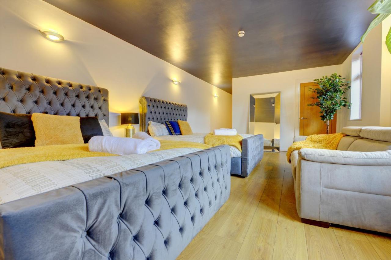City Centre, 2 Bedroom, Secured Parking, 3 King Bed, Wifi Sleep 6 Guest Comfortable On Three King Size Beds, Jewellery Quarter , Birmingham City Centre , Allocated Secured Parking エクステリア 写真