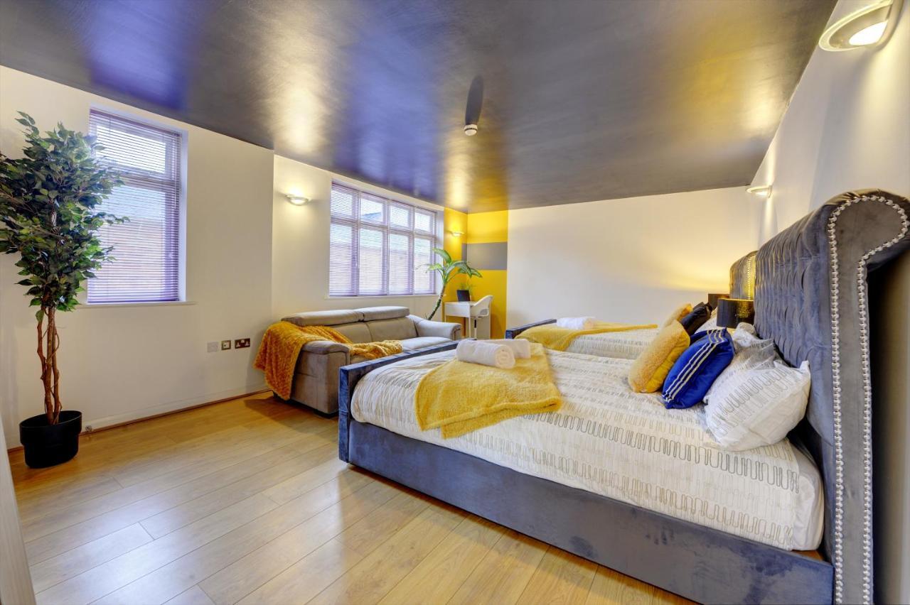 City Centre, 2 Bedroom, Secured Parking, 3 King Bed, Wifi Sleep 6 Guest Comfortable On Three King Size Beds, Jewellery Quarter , Birmingham City Centre , Allocated Secured Parking エクステリア 写真