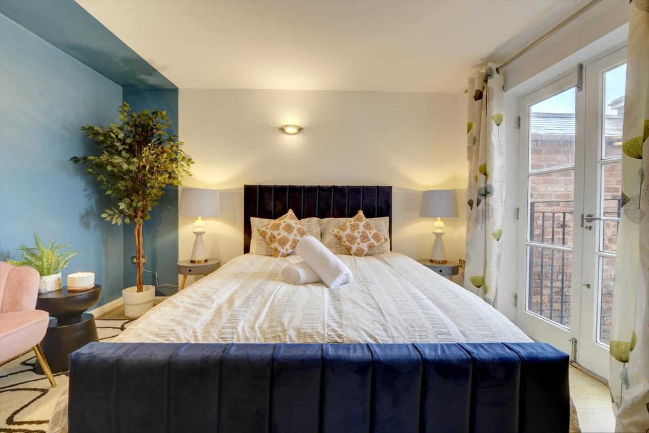 City Centre, 2 Bedroom, Secured Parking, 3 King Bed, Wifi Sleep 6 Guest Comfortable On Three King Size Beds, Jewellery Quarter , Birmingham City Centre , Allocated Secured Parking エクステリア 写真