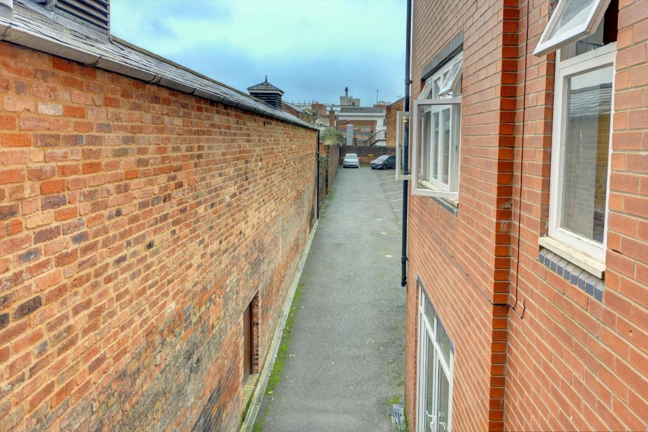 City Centre, 2 Bedroom, Secured Parking, 3 King Bed, Wifi Sleep 6 Guest Comfortable On Three King Size Beds, Jewellery Quarter , Birmingham City Centre , Allocated Secured Parking エクステリア 写真