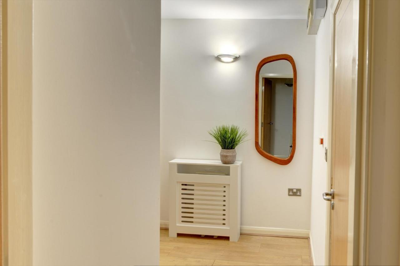 City Centre, 2 Bedroom, Secured Parking, 3 King Bed, Wifi Sleep 6 Guest Comfortable On Three King Size Beds, Jewellery Quarter , Birmingham City Centre , Allocated Secured Parking エクステリア 写真