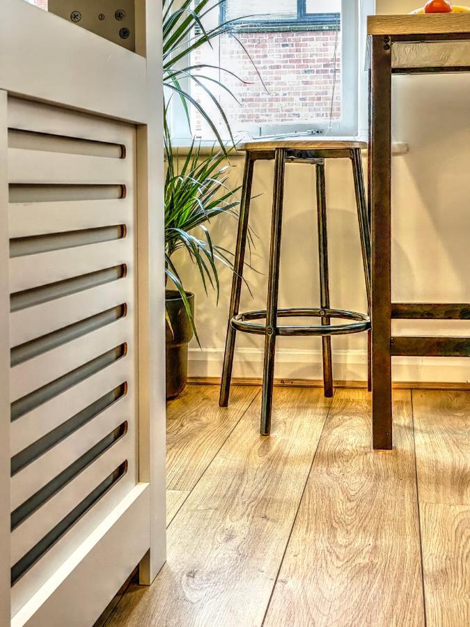 City Centre, 2 Bedroom, Secured Parking, 3 King Bed, Wifi Sleep 6 Guest Comfortable On Three King Size Beds, Jewellery Quarter , Birmingham City Centre , Allocated Secured Parking エクステリア 写真