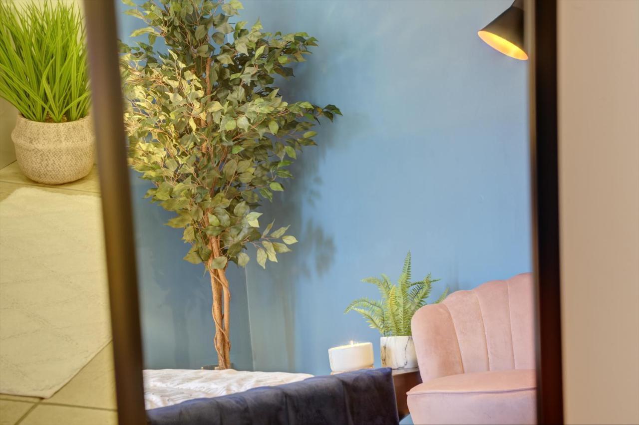 City Centre, 2 Bedroom, Secured Parking, 3 King Bed, Wifi Sleep 6 Guest Comfortable On Three King Size Beds, Jewellery Quarter , Birmingham City Centre , Allocated Secured Parking エクステリア 写真