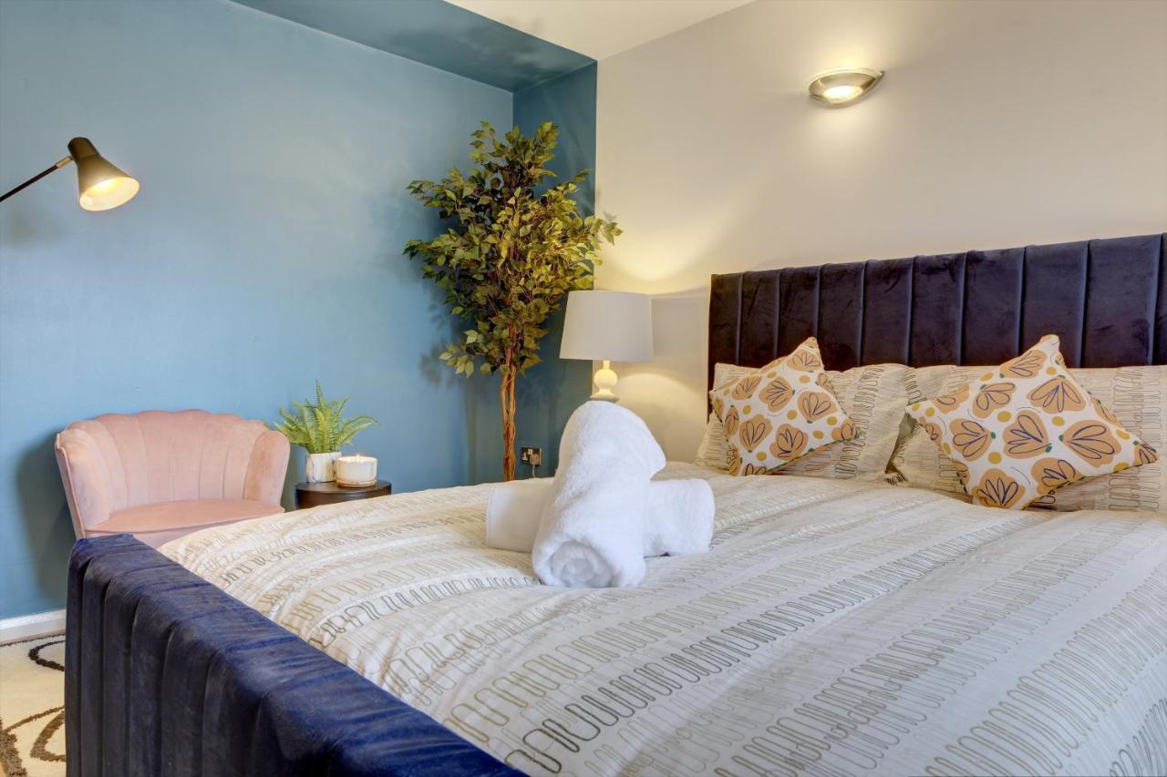 City Centre, 2 Bedroom, Secured Parking, 3 King Bed, Wifi Sleep 6 Guest Comfortable On Three King Size Beds, Jewellery Quarter , Birmingham City Centre , Allocated Secured Parking エクステリア 写真